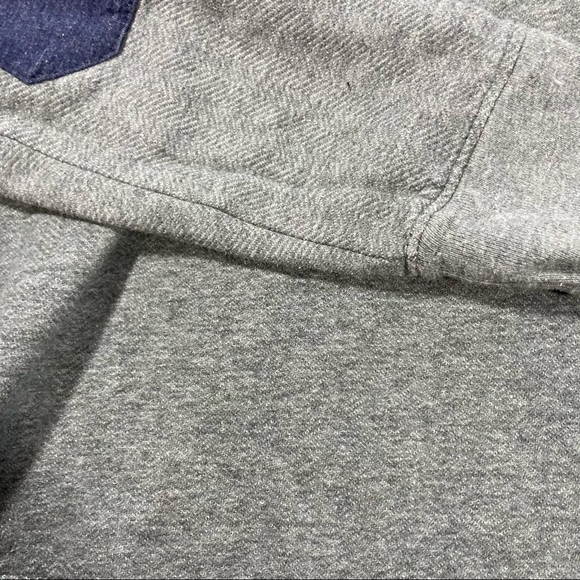 Under Armour Hooded Sweatshirt Hoodie with Elbow Patches - Picture 10 of 15